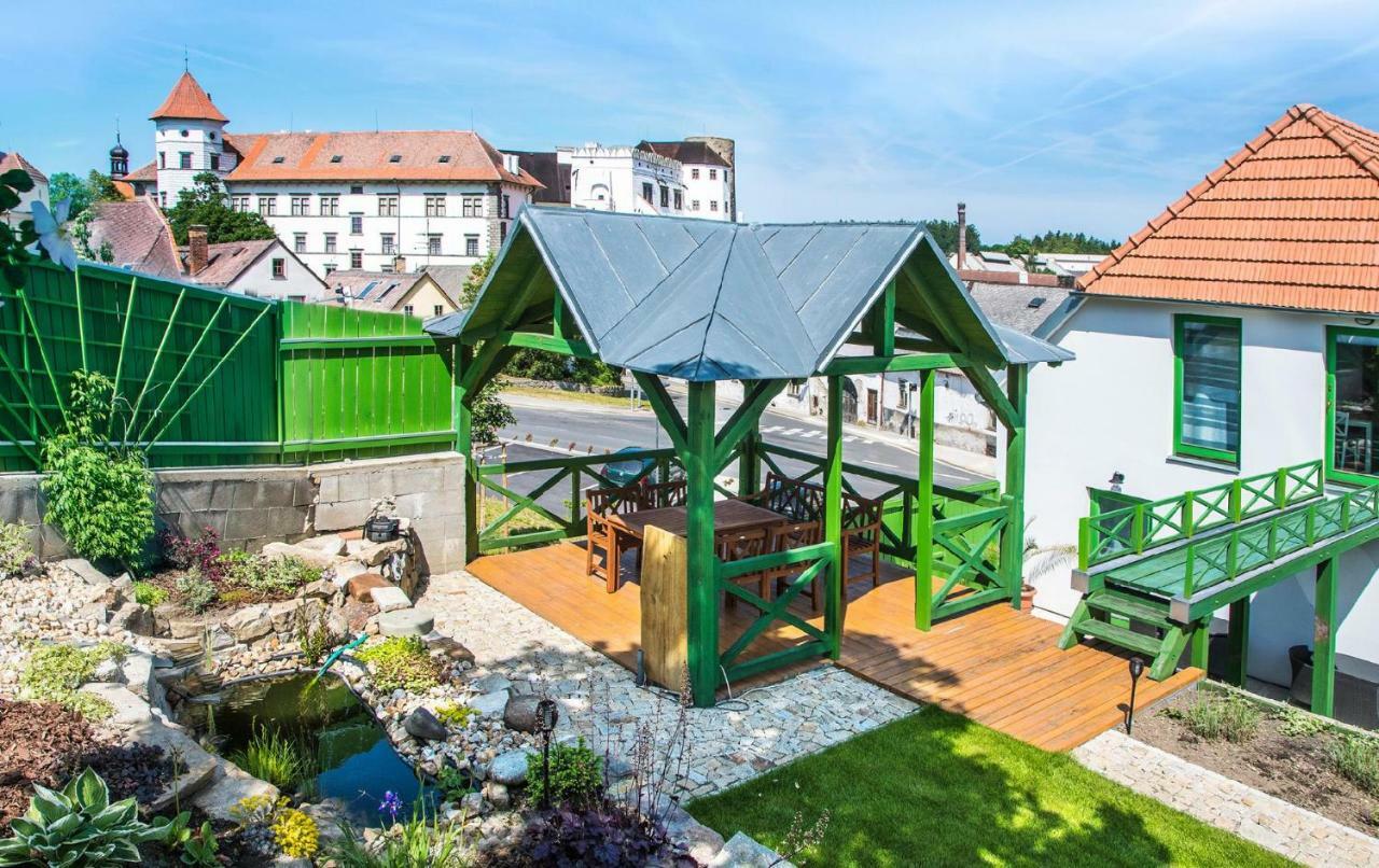Penzion-apartmán Souček Jindřichŭv Hradec Exterior foto